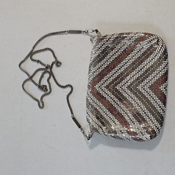 VINTAGE ESQUIRE MESH PURSE BAG WITH METAL CHAIN STRAP - Picture 2 of 7